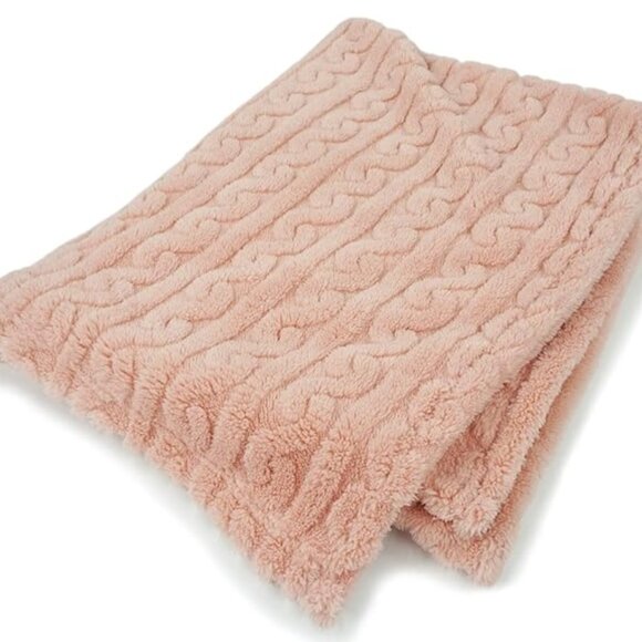 Newborn Boody Baby, BUNDLE 3 Pink Striped bamboo tops , 1 blanket - Picture 3 of 10